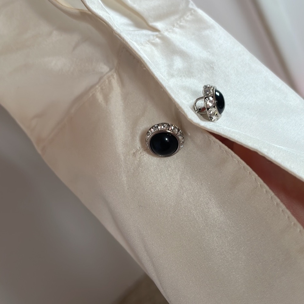 Ann Taylor 100% Silk Wrap LongSleeve sz8 Embellished Cusps - Picture 5 of 13